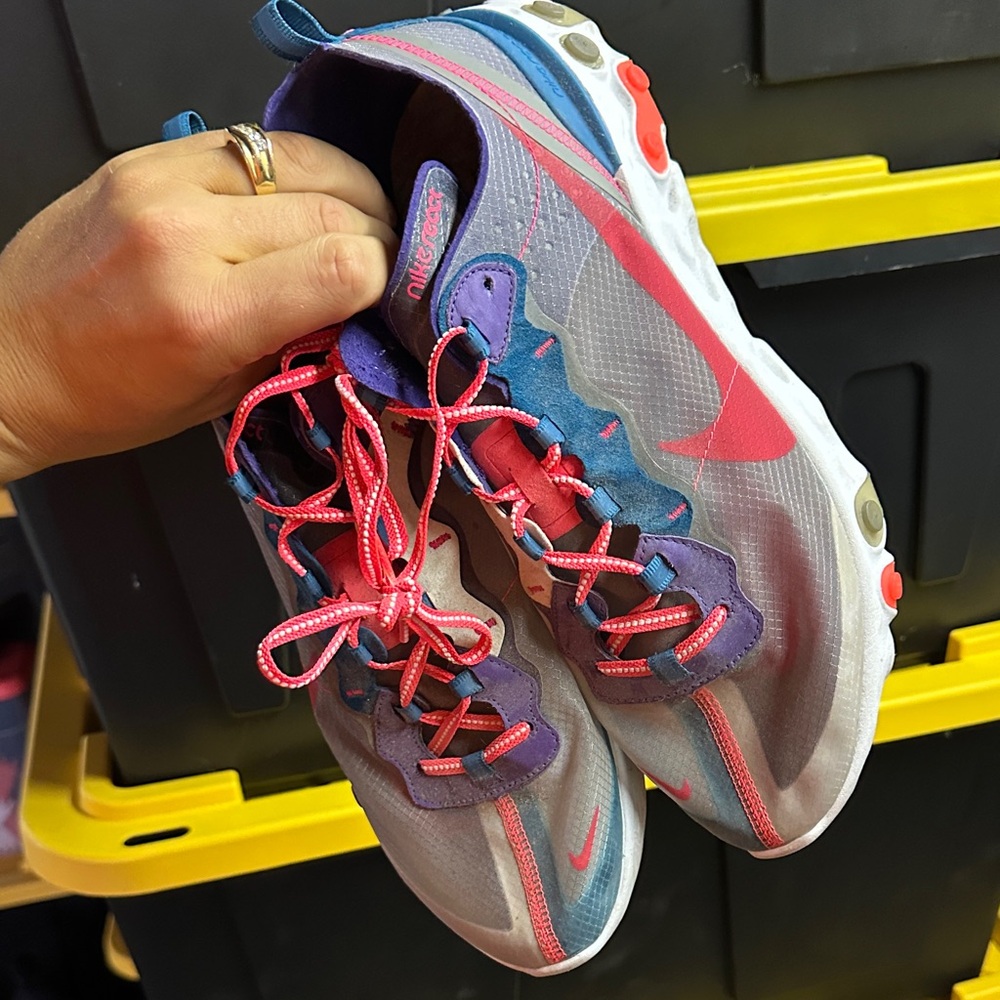 Nike React - cool retro look